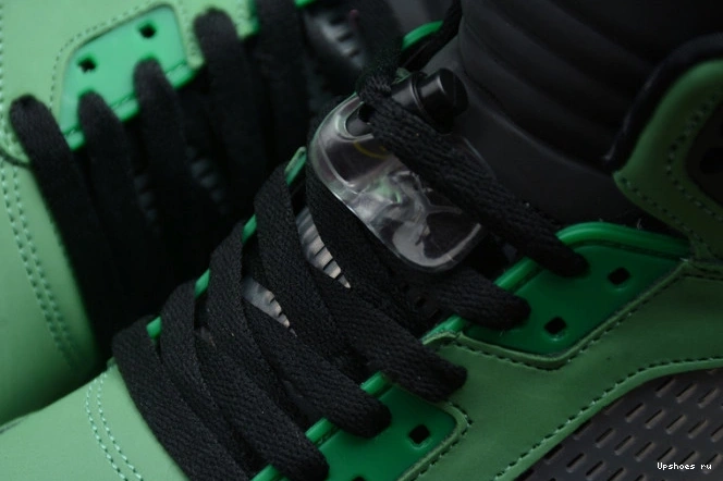 454803-535 5 Air Retro Oregon Ducks Jordan 0916